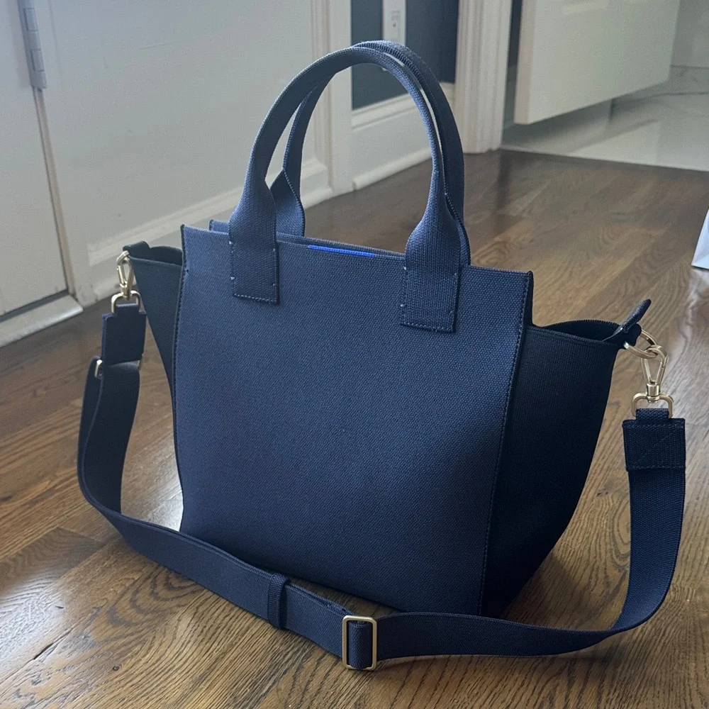 Rothy’s Handbag in Navy Night - Picture 1 of 12